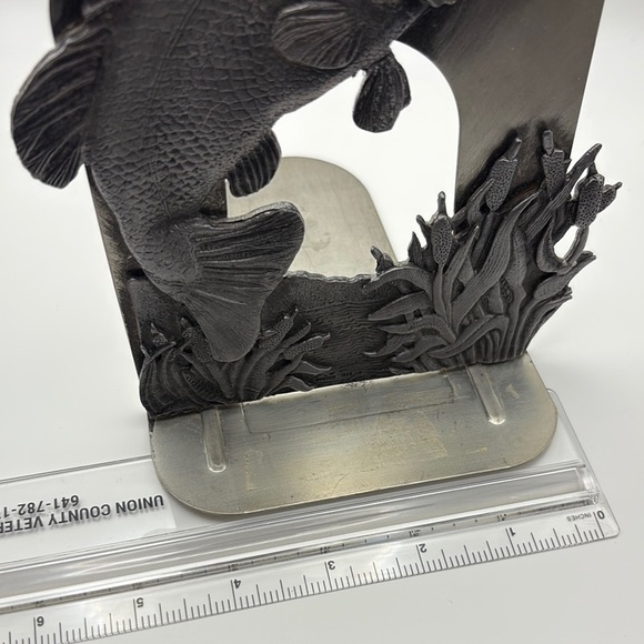 Single Bass Fish Pewter Bookend – Rustic Decor, Man Cave, Cabin Vibes - Picture 10 of 10